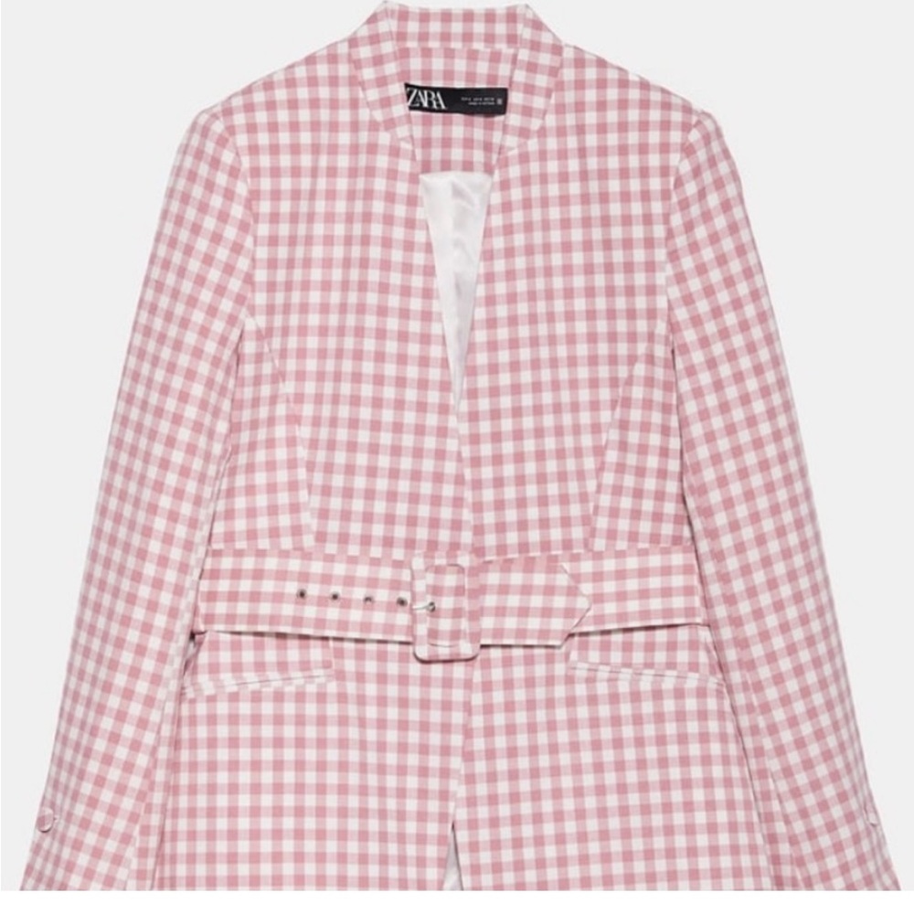 Zara blazer, such a good fit